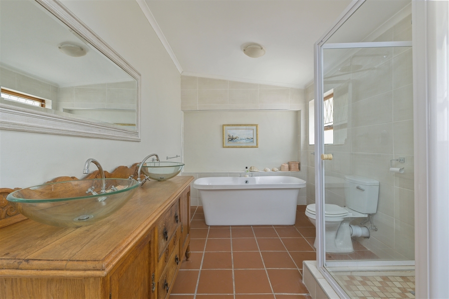 4 Bedroom Property for Sale in Walmer Eastern Cape